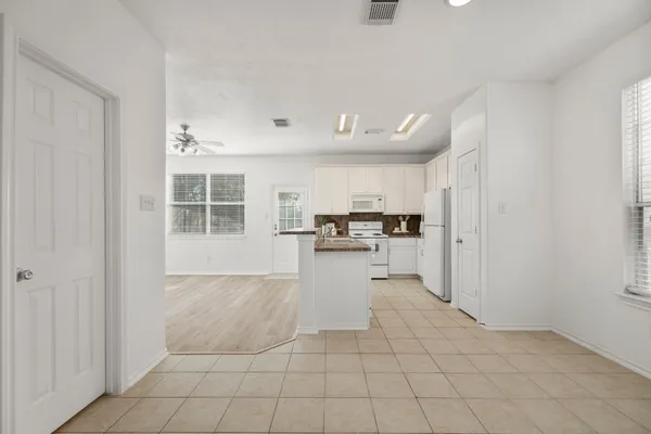 $179,000 | 2911 Hackamore Hollow Lane, Houston, TX 77014