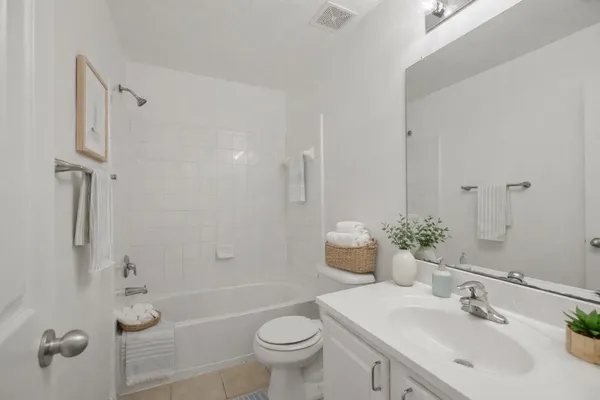 $179,000 | 2911 Hackamore Hollow Lane, Houston, TX 77014