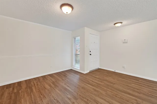 $2,050 | 9538 Ravensworth Drive, Houston, TX 77031