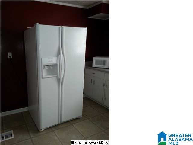 844 Oldfield Road Sylacauga, AL 35150 - Photo 3 of 15