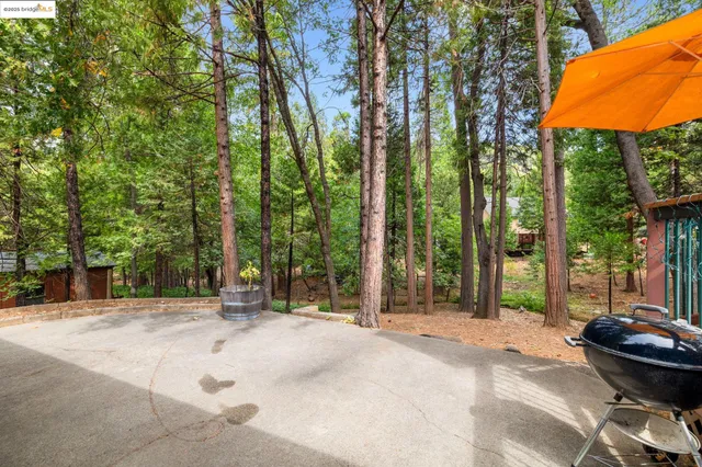 $392,000 | 18814 Middle Camp Sugarpine Road, Twain Harte, CA 95383