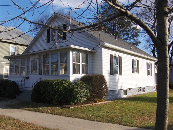 71 Maple Street West Springfield, MA 01089 - Photo 1 of 28 Gallery Image 1
