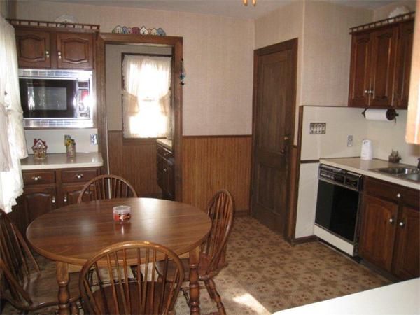 71 Maple Street West Springfield, MA 01089 - Photo 11 of 28 Gallery Image 11