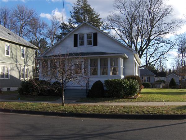 71 Maple Street West Springfield, MA 01089 - Photo 2 of 28 Gallery Image 2
