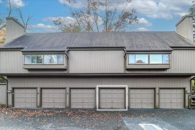 $250,000 | 487 Heritage Village, Unit A, Southbury, CT 06488