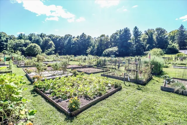 $250,000 | 487 Heritage Village, Unit A, Southbury, CT 06488