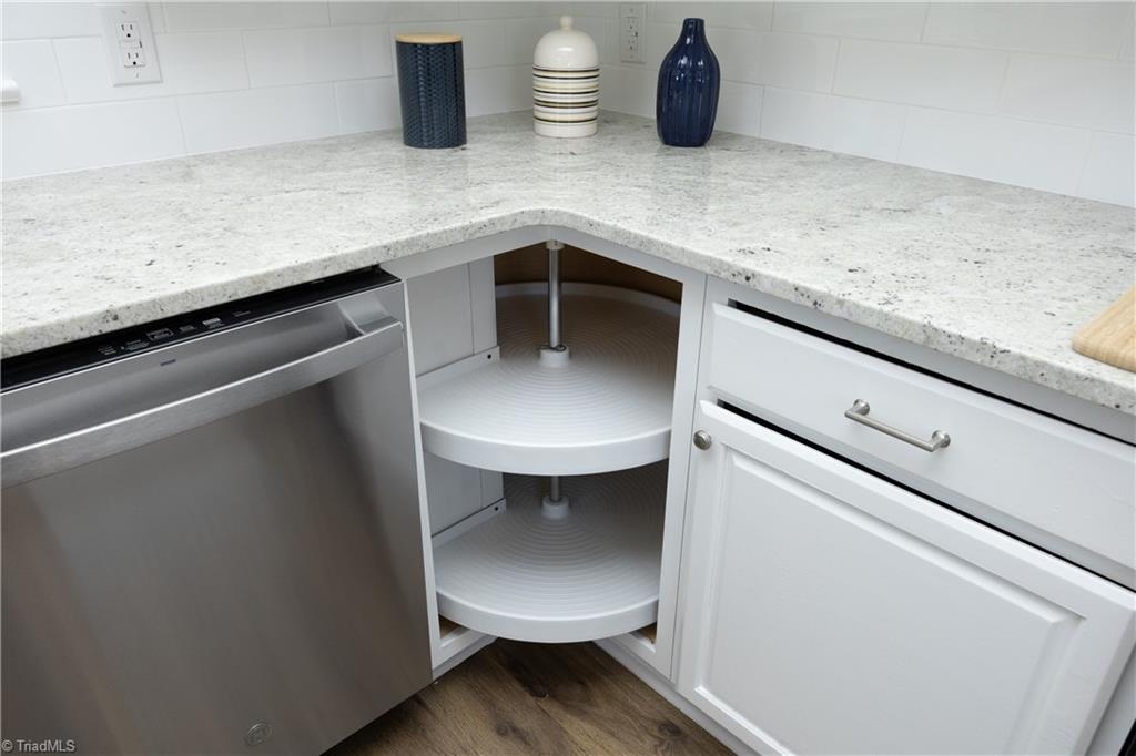 804 Harris Street Burlington, NC 27217 - Photo 18 of 39