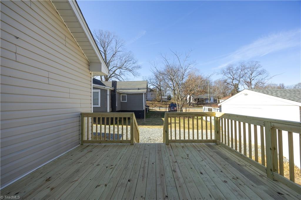 804 Harris Street Burlington, NC 27217 - Photo 29 of 39