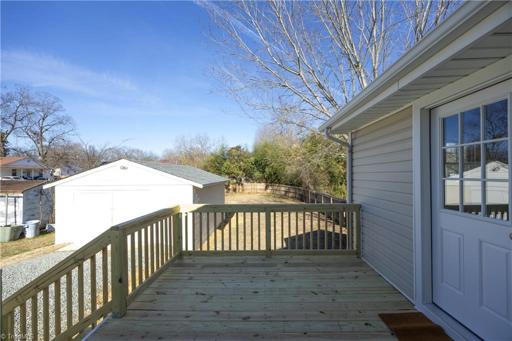 804 Harris Street Burlington, NC 27217 - Photo 30 of 39