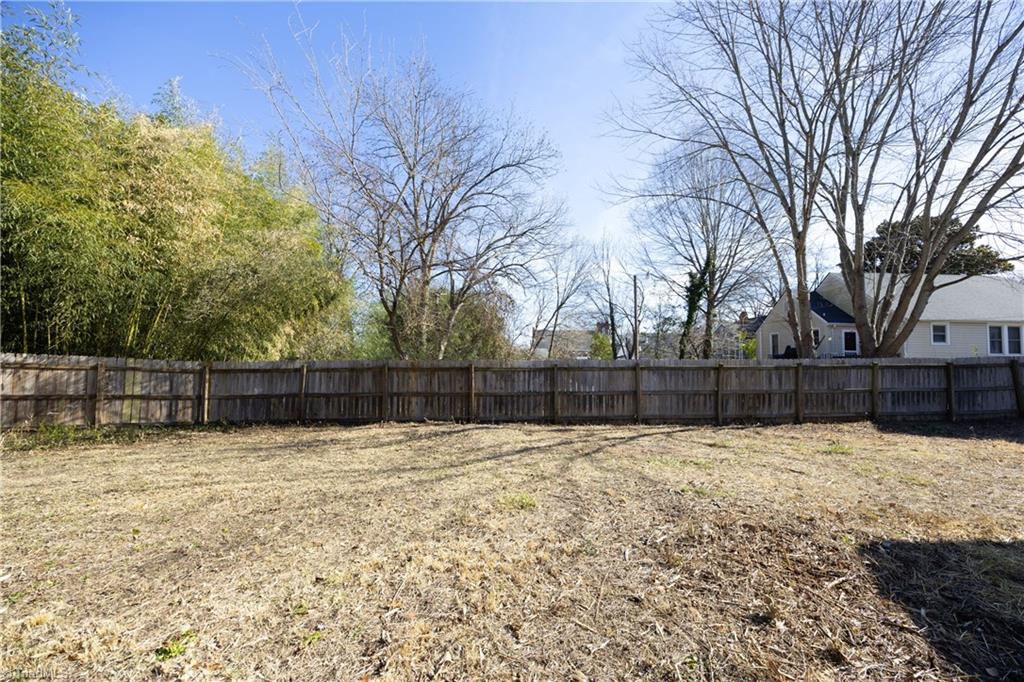 804 Harris Street Burlington, NC 27217 - Photo 33 of 39