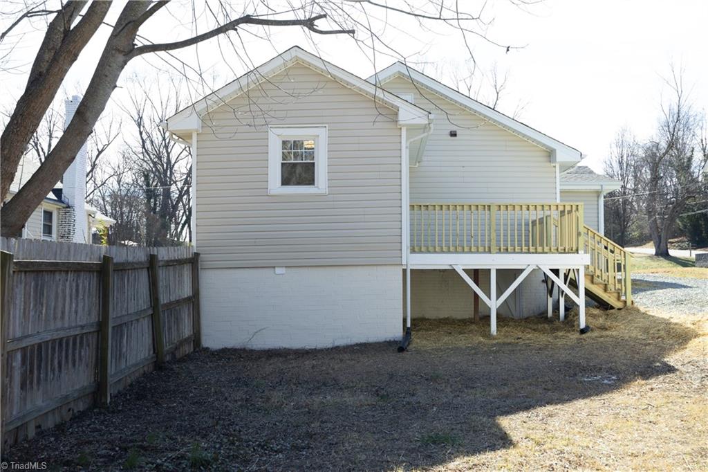 804 Harris Street Burlington, NC 27217 - Photo 36 of 39