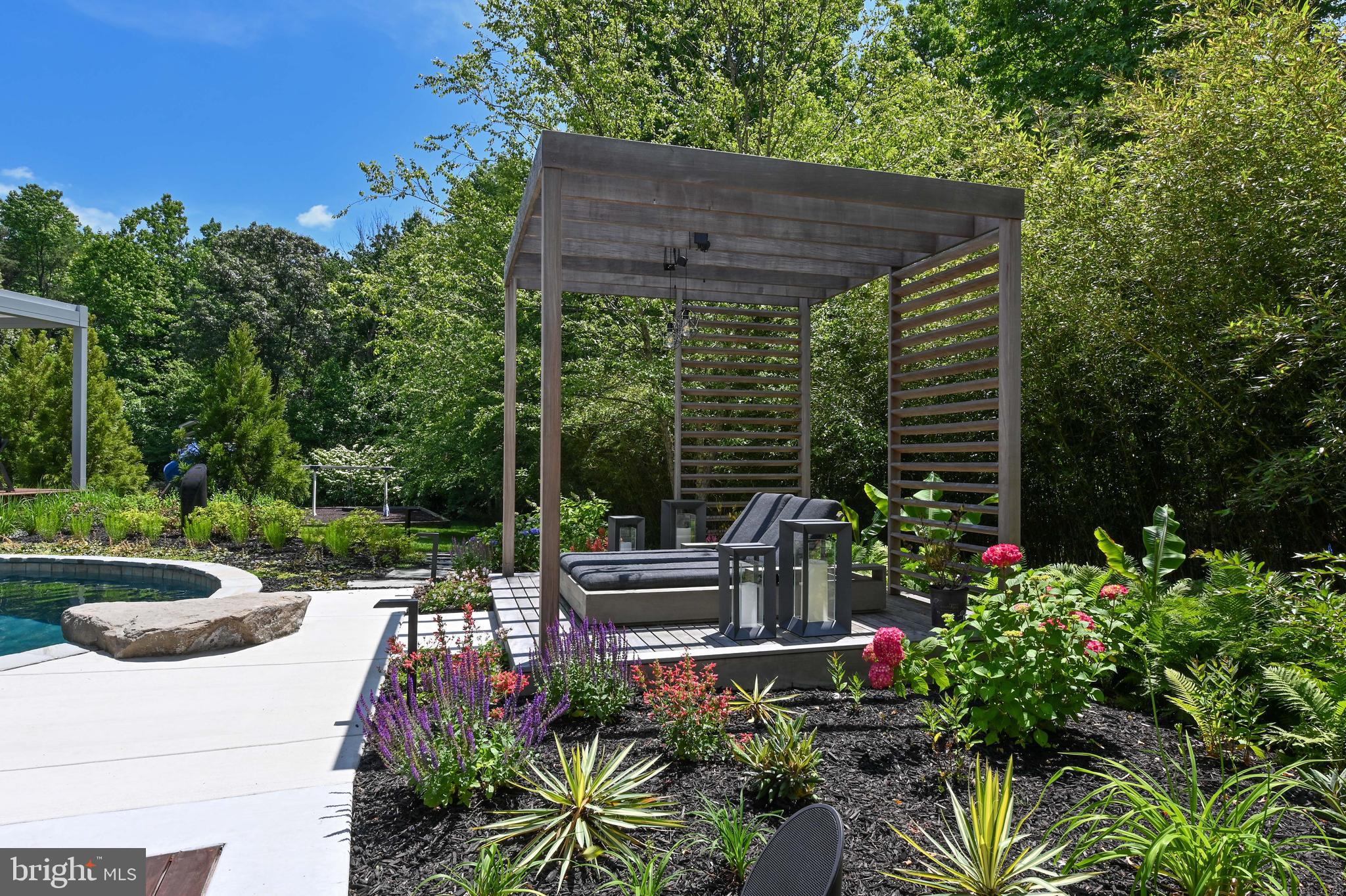 1613 Braid Hills Drive Pasadena, MD 21122 - Photo 100 of 148 a view of a chair and tables front of the house