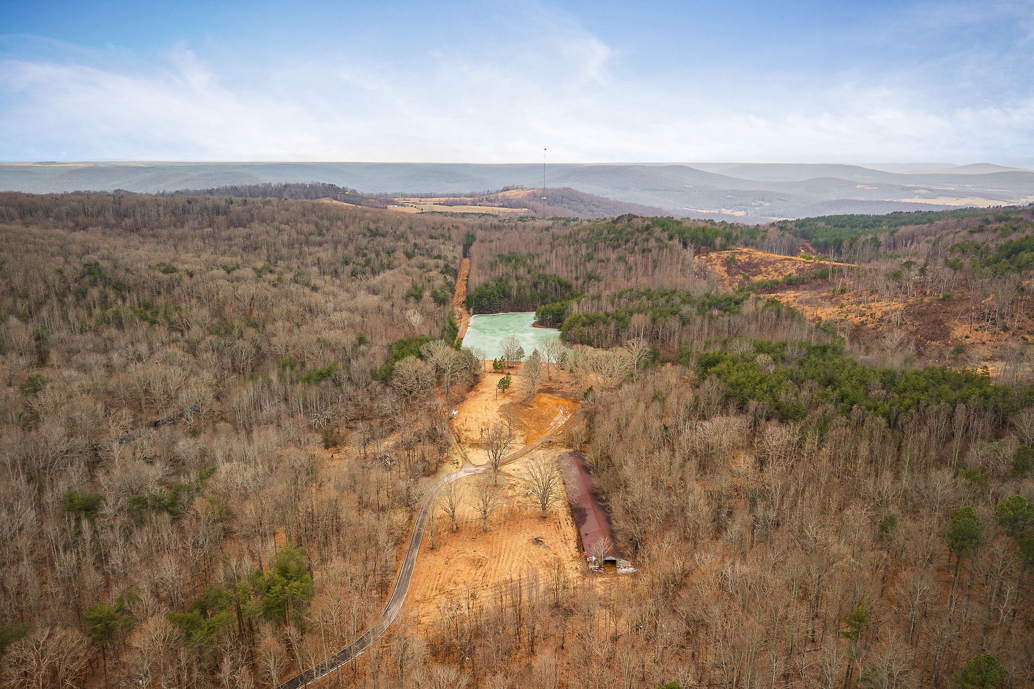 214 Edmonds Road Spencer, TN 38585 - Photo 27 of 39 a view of city and mountain