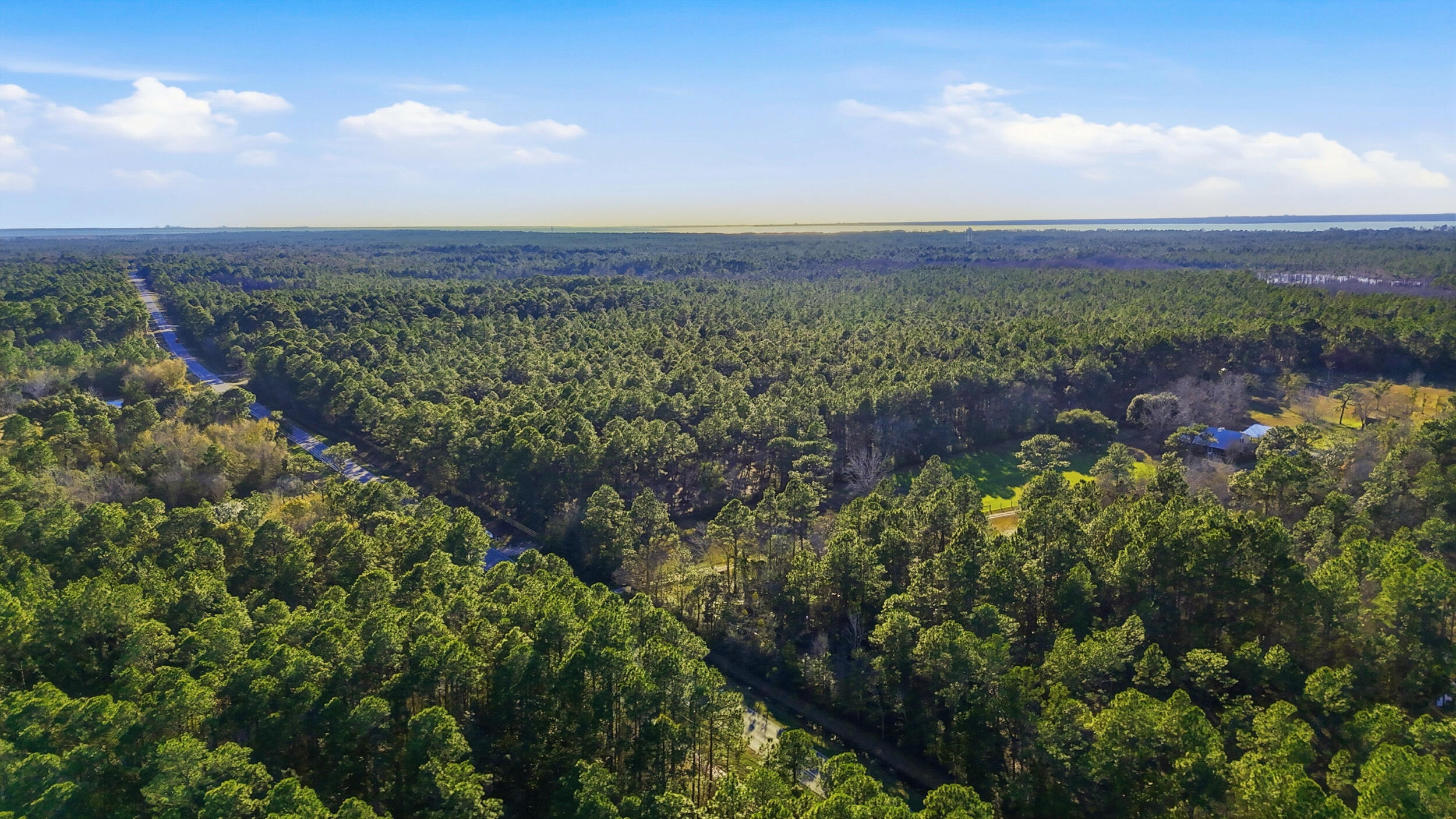 2173 Garcon Point Road Milton, FL 32583 - Photo 13 of 17