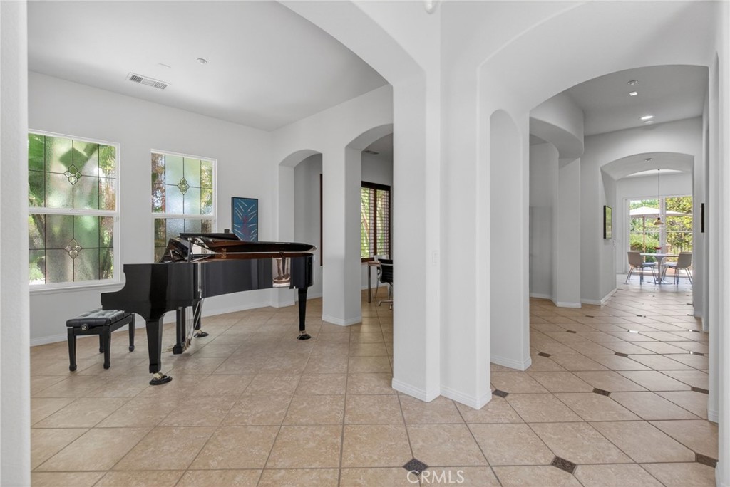 8059 Terraza Court Riverside, CA 92508 - Photo 23 of 69