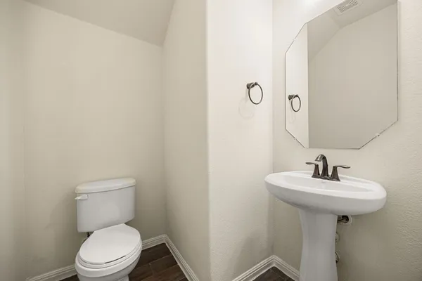 $295,000 | 2304 South Lakeline Boulevard, Unit 542, Cedar Park, TX 78613