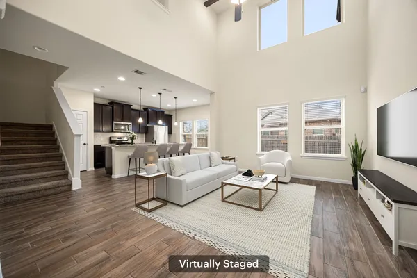 $295,000 | 2304 South Lakeline Boulevard, Unit 542, Cedar Park, TX 78613