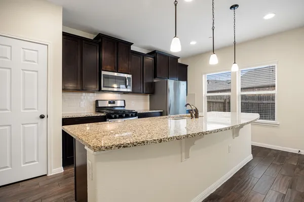 $295,000 | 2304 South Lakeline Boulevard, Unit 542, Cedar Park, TX 78613
