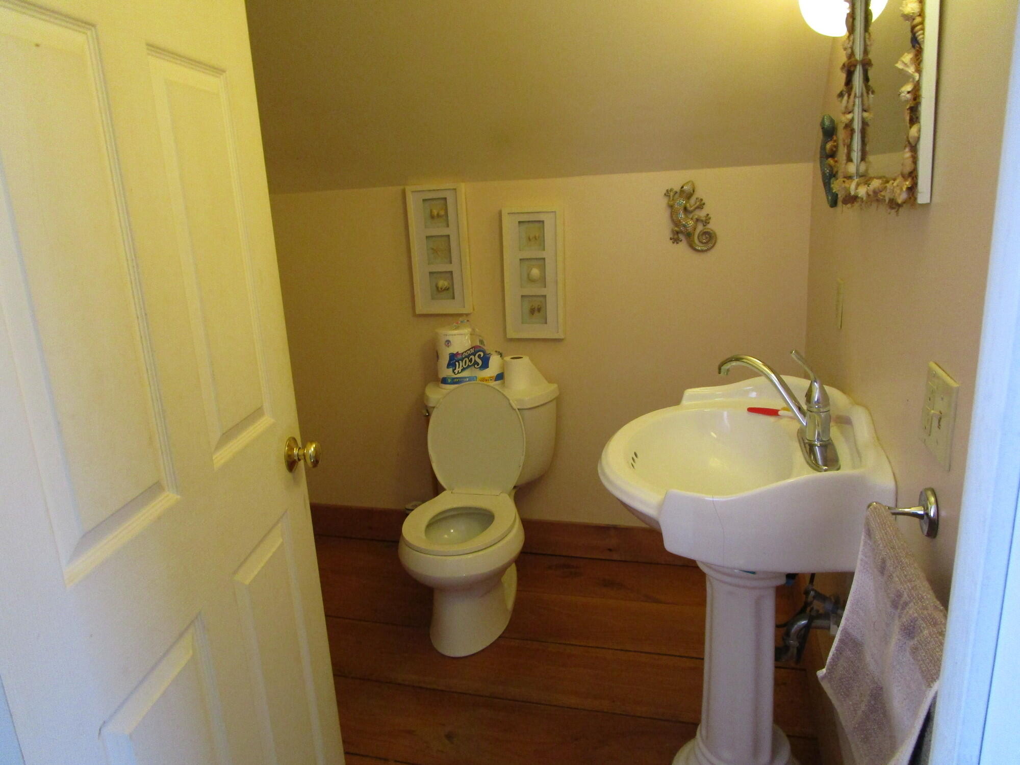92 Weld Road Wilton, ME 04294 - Photo 26 of 31 IMG_0218