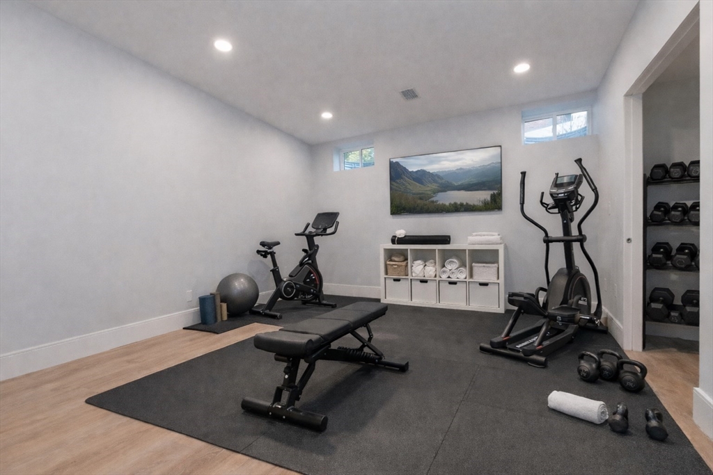 63 Drumlin Road Newton, MA 02459 - Photo 37 of 42 Gallery Image 37