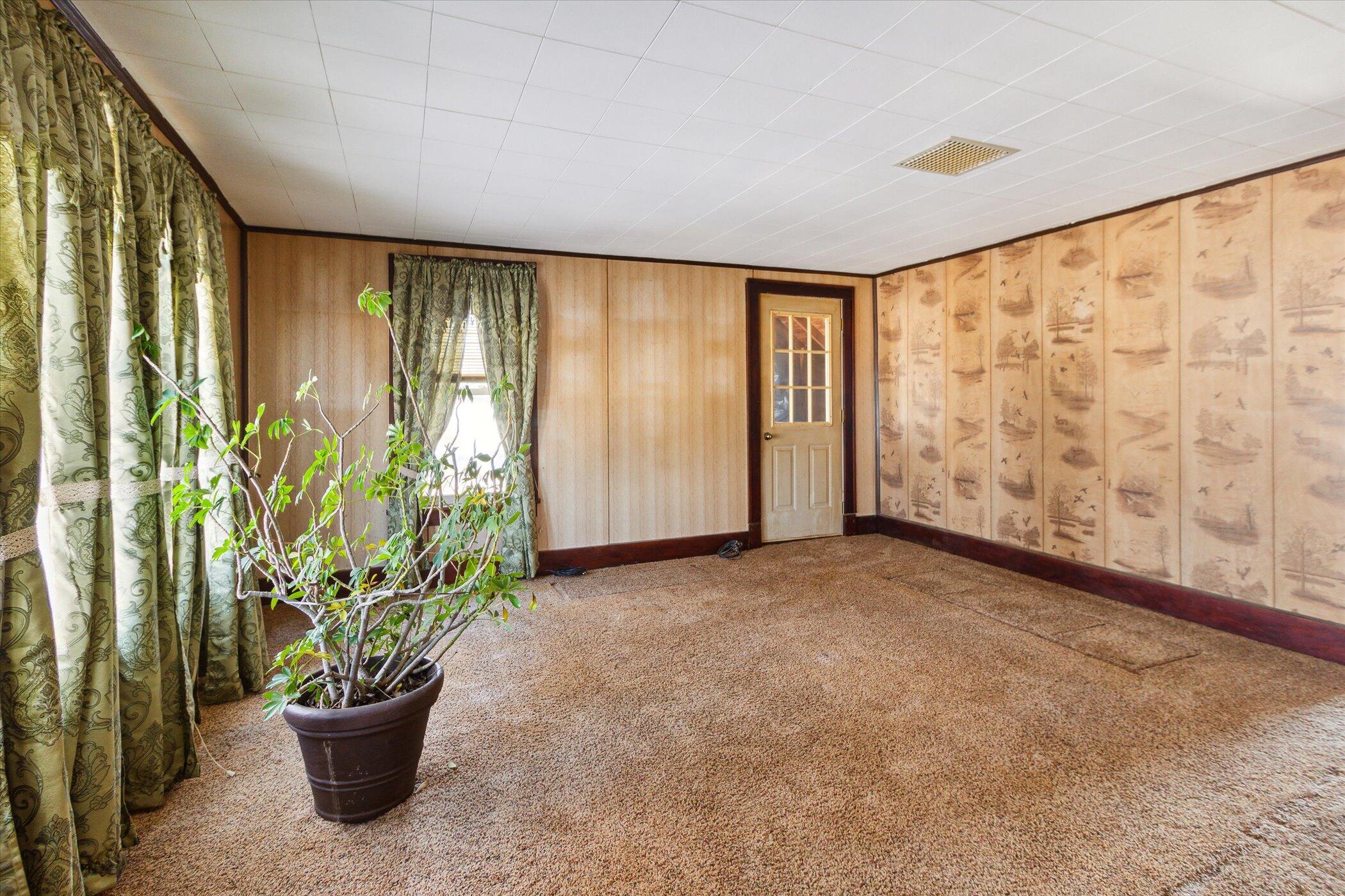 3022 Coral Road Northeast Edmore, MI 48829 - Photo 11 of 45 11-3022-E-Coral-Road-Edmore-MI-48829-Win