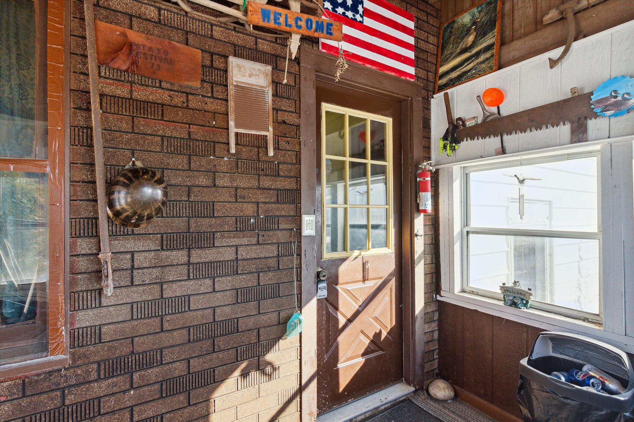 3022 Coral Road Northeast Edmore, MI 48829 - Photo 34 of 45 34-3022-E-Coral-Road-Edmore-MI-48829-Win