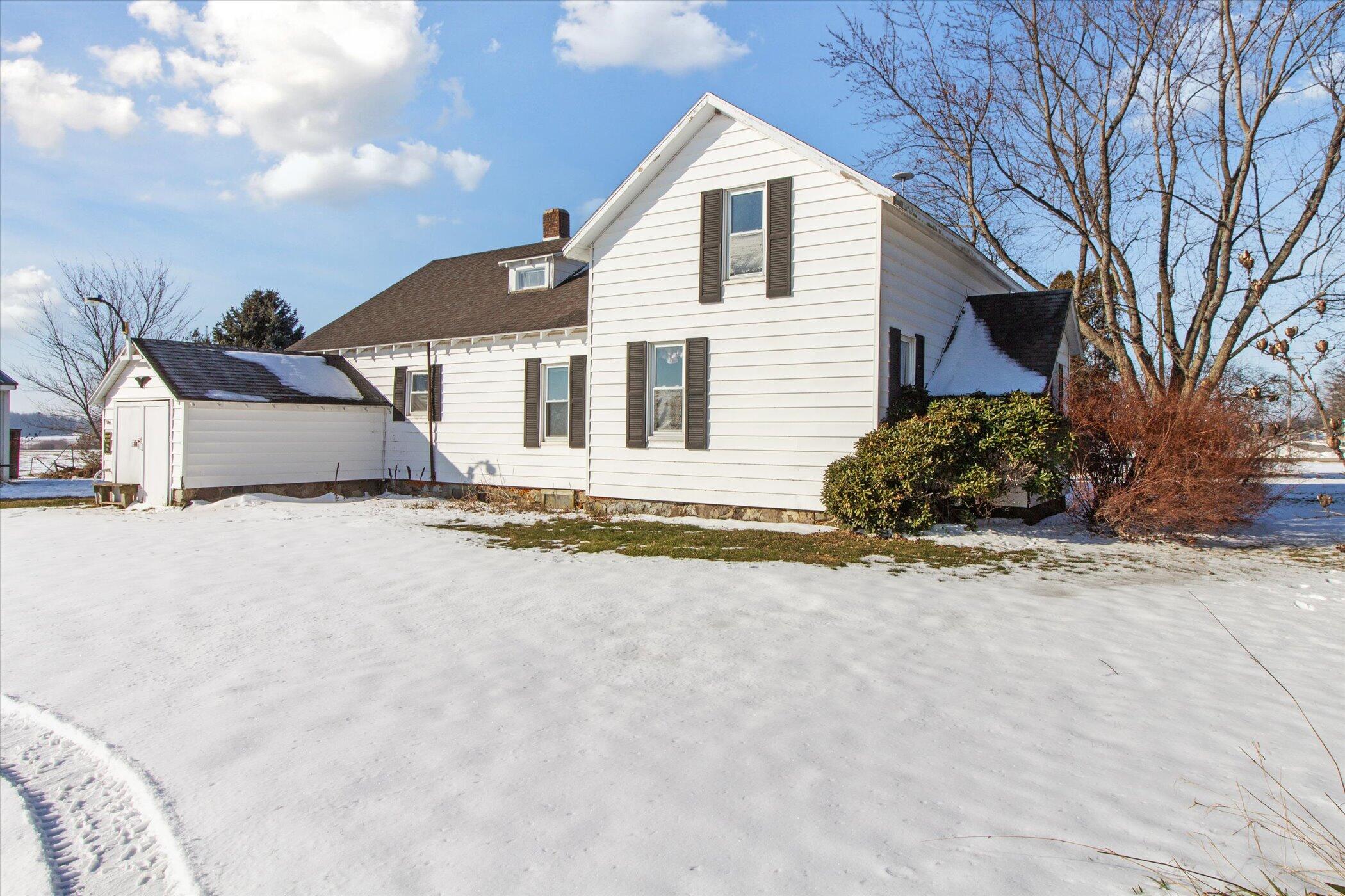 3022 Coral Road Northeast Edmore, MI 48829 - Photo 40 of 45 40-3022-E-Coral-Road-Edmore-MI-48829-Win