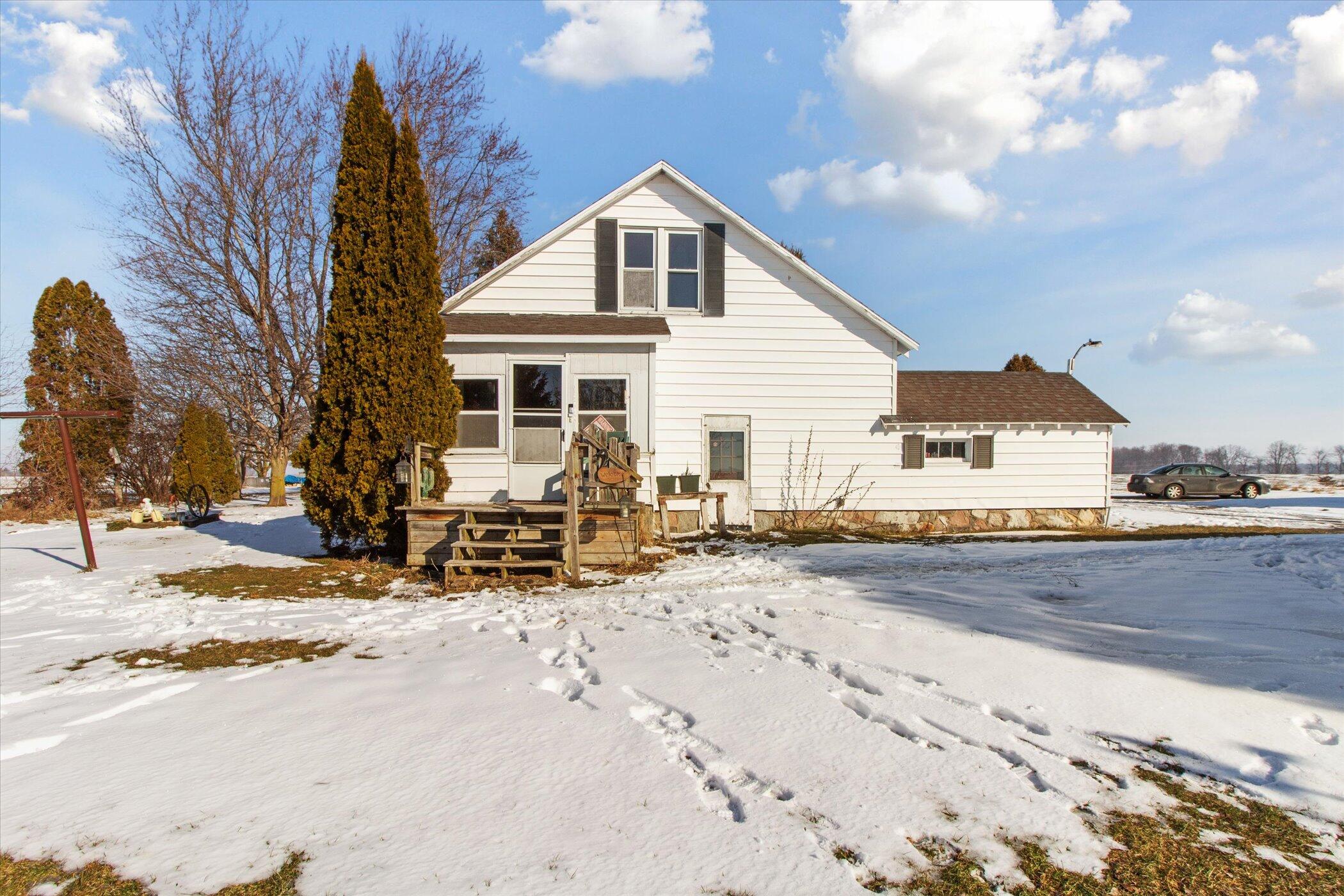 3022 Coral Road Northeast Edmore, MI 48829 - Photo 41 of 45 41-3022-E-Coral-Road-Edmore-MI-48829-Win