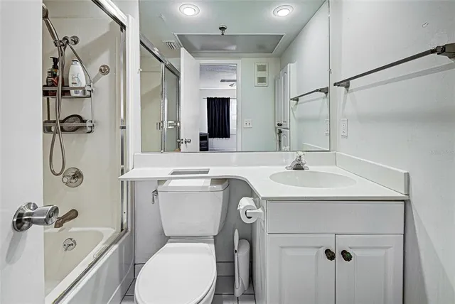 $224,900 | 244 St Augustine Avenue, Unit 204, Venice, FL 34285