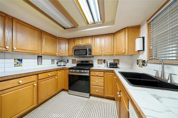 $275,000 | 15967 Wichita Road, Apple Valley, CA 92307