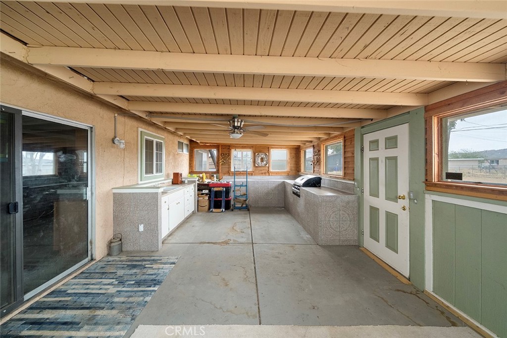 15967 Wichita Road Apple Valley, CA 92307 - Photo 19 of 34