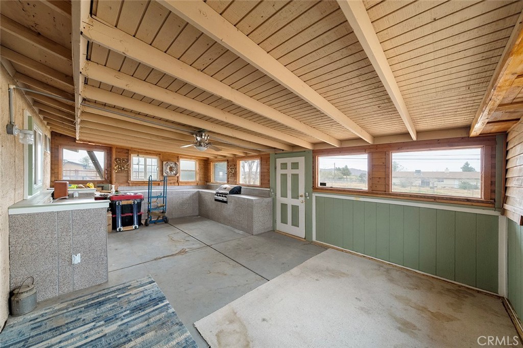 15967 Wichita Road Apple Valley, CA 92307 - Photo 21 of 34