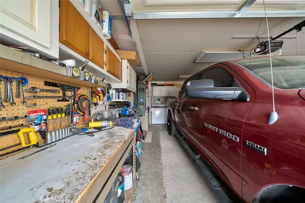 $275,000 | 15967 Wichita Road, Apple Valley, CA 92307