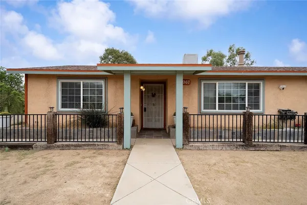 $275,000 | 15967 Wichita Road, Apple Valley, CA 92307