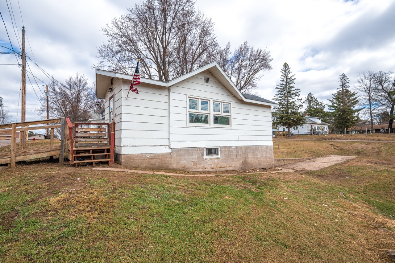 610 North 2nd Street Bruce, WI 54819 - Photo 2 of 16