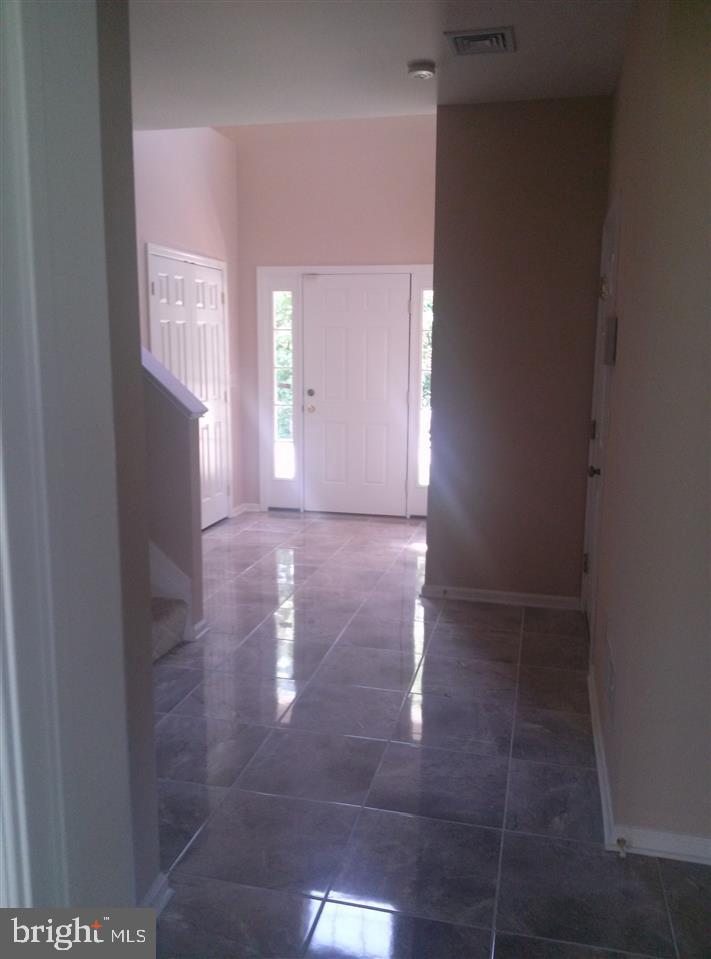 452 Marion Road York, PA 17406 - Photo 3 of 19 Gallery Image 3