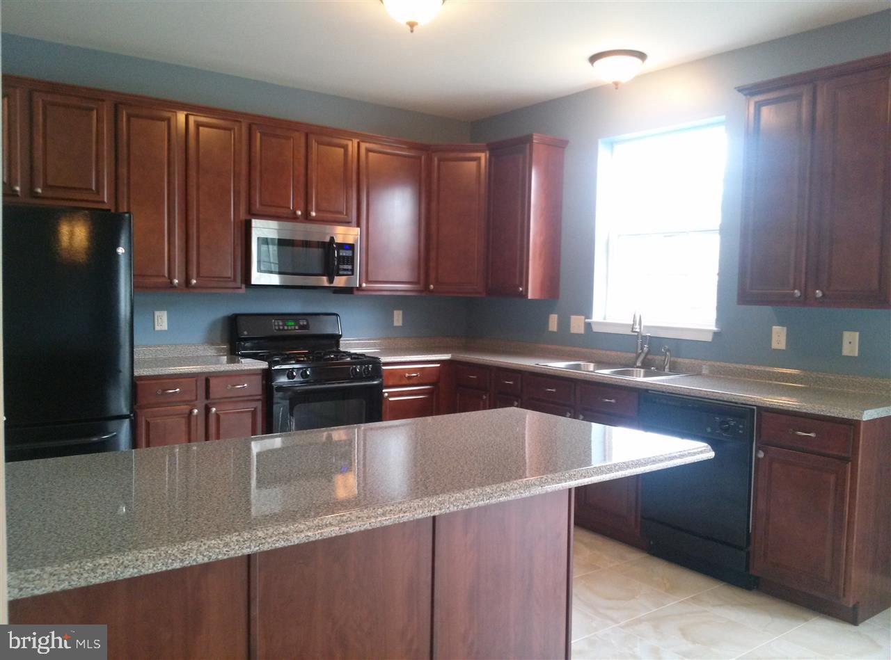 452 Marion Road York, PA 17406 - Photo 6 of 19 Gallery Image 6