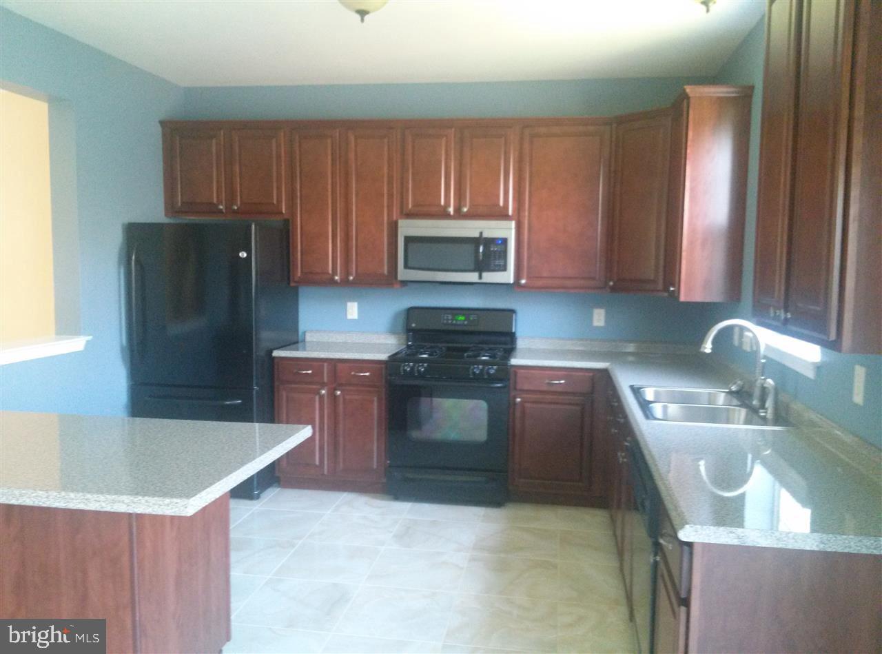 452 Marion Road York, PA 17406 - Photo 7 of 19 Gallery Image 7