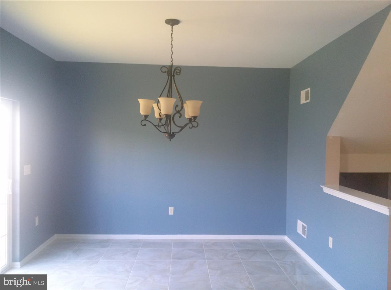 452 Marion Road York, PA 17406 - Photo 8 of 19 Gallery Image 8