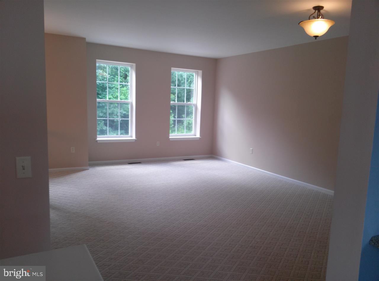 452 Marion Road York, PA 17406 - Photo 10 of 19 Gallery Image 10
