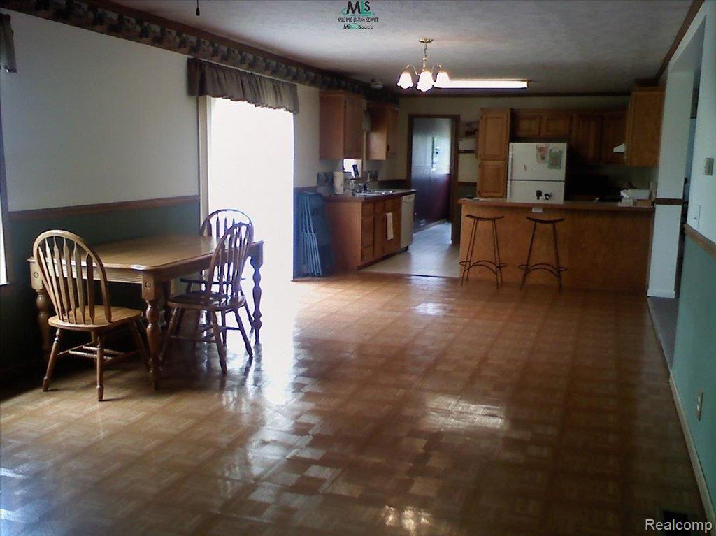 5387 Norman Road Jeddo, MI 48032 - Photo 3 of 8 3