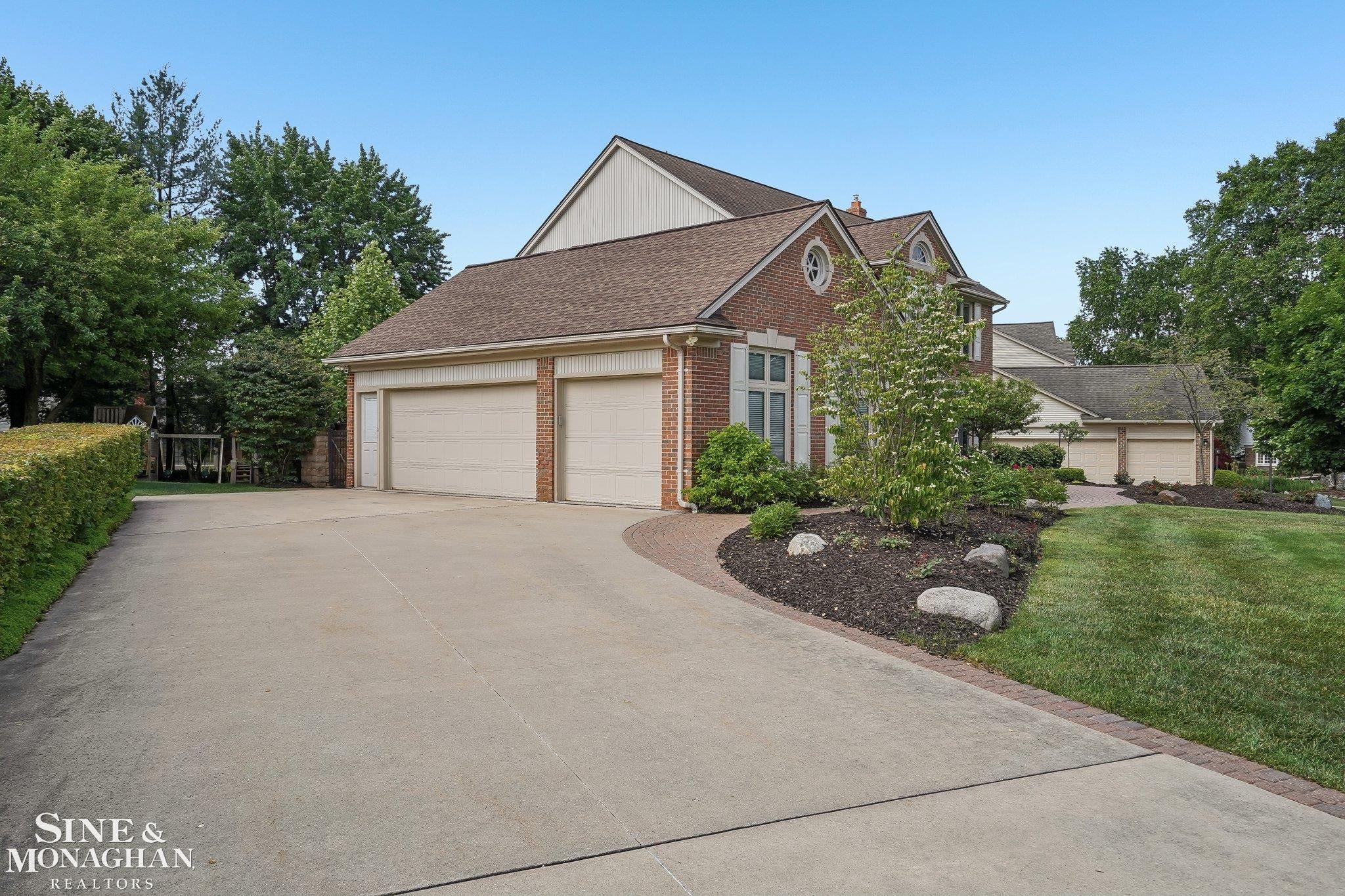 3473 Summit Ridge Drive Rochester Hills, MI 48306 - Photo 3 of 44