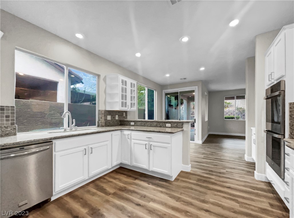3729 Spring Shadow Road Las Vegas, NV 89129 - Photo 10 of 24 Gallery Image 10