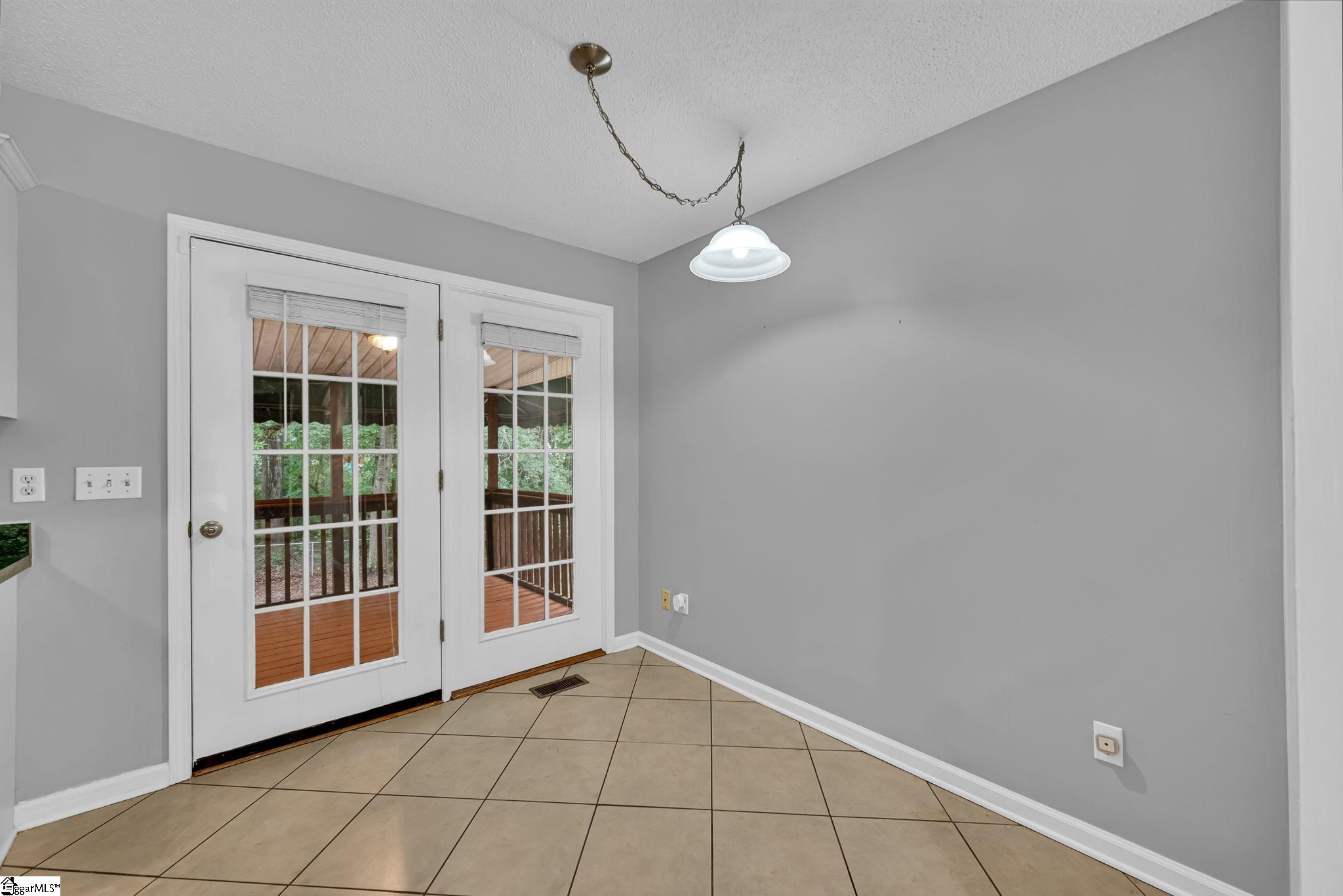 154 Ashton Lane Anderson, SC 29621 - Photo 8 of 32 Gallery Image 8