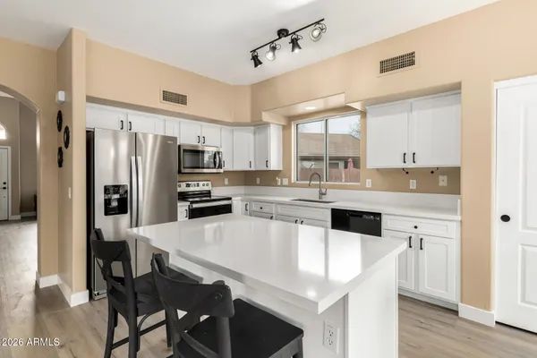 $549,000 | 18601 North 16th Place, Phoenix, AZ 85024