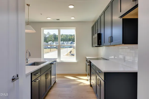 $312,300 | 400 Blackwell Drive, Unit 205, Chapel Hill, NC 27514