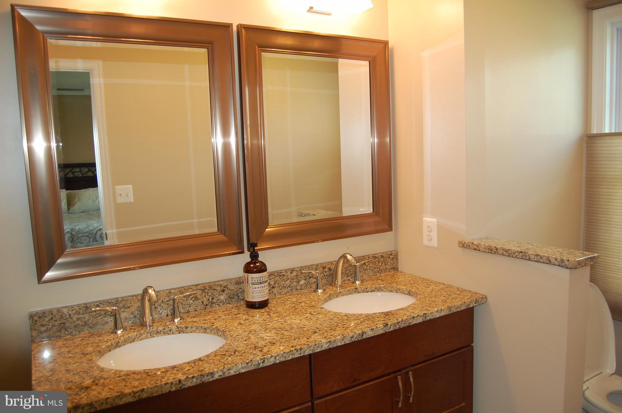 5211 Linton Road Sykesville, MD 21784 - Photo 8 of 27 Bath (Master)