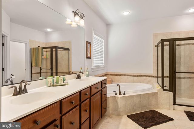 $840,000 | 30974 Scissorbill Road, Ocean View, DE 19970