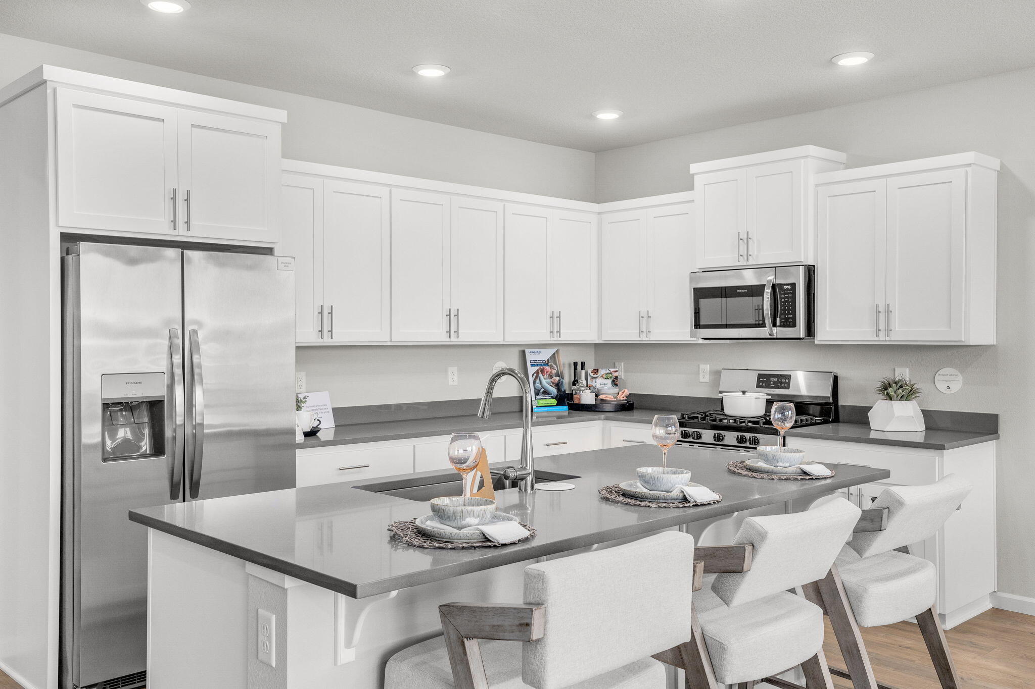 2517 Northwest 23rd Loop Redmond, OR 97756 - Photo 4 of 36