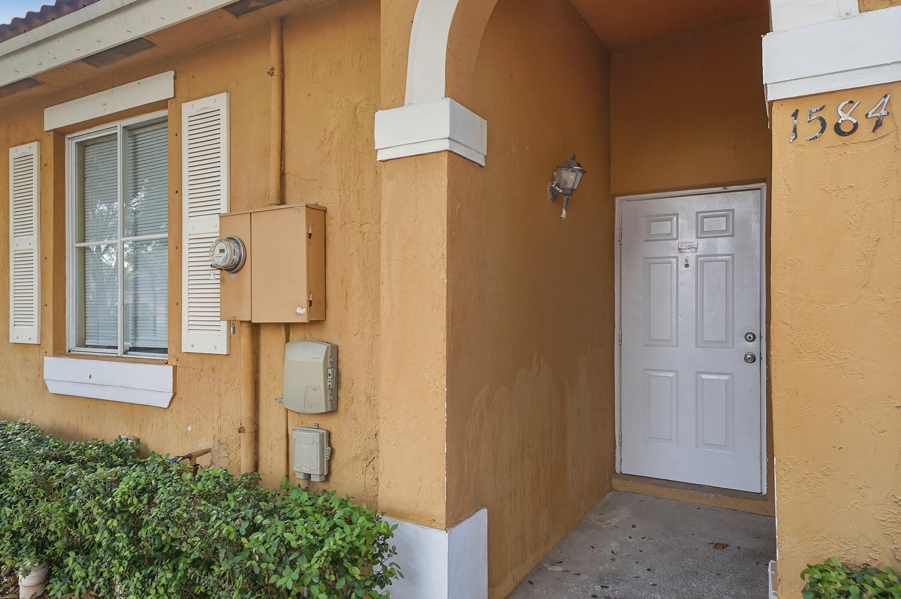 1584 Southwest 2nd Street Homestead, FL 33030 - Photo 27 of 28 an entryway with wooden floor